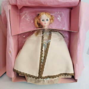 Madame Alexander Martha J Patterson Series 3 111 First Ladies Collection - NIB